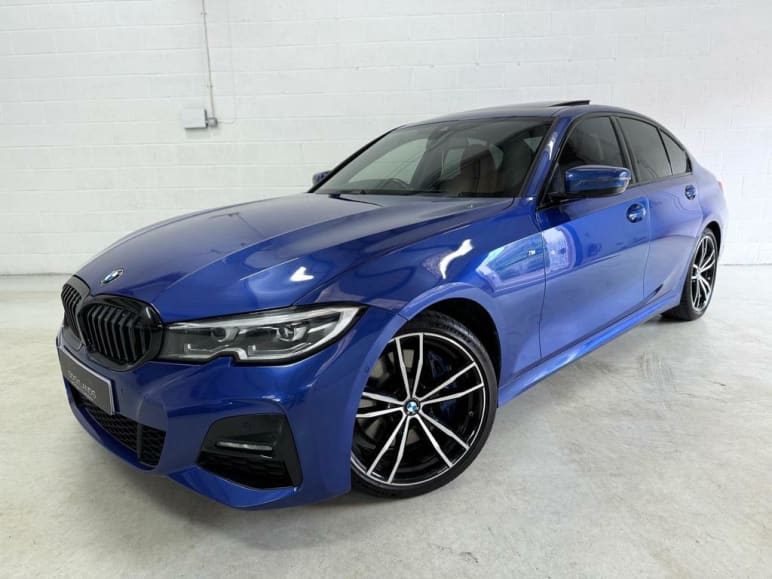 BMW 3 SERIES