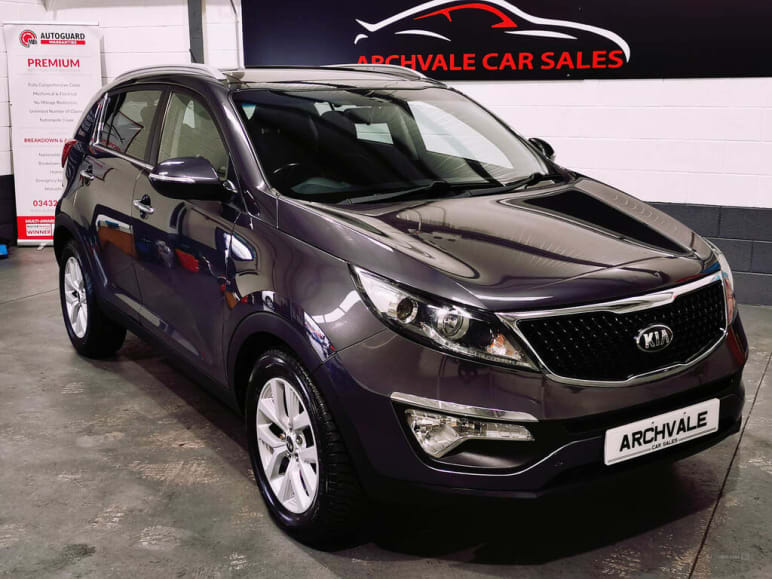 KIA SPORTAGE