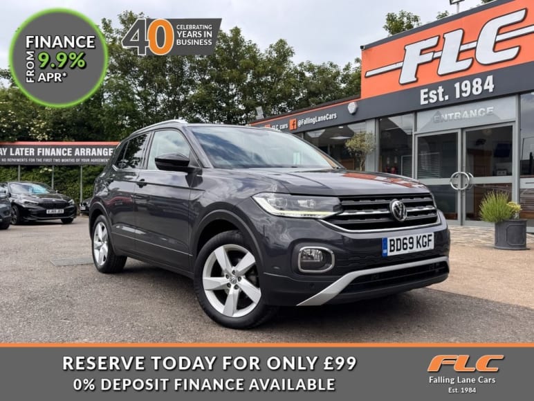 VOLKSWAGEN T-CROSS