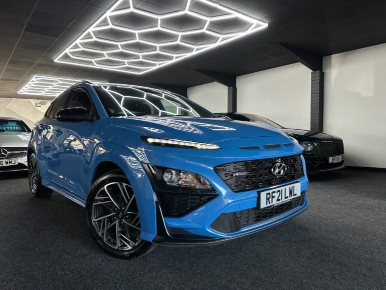 HYUNDAI KONA