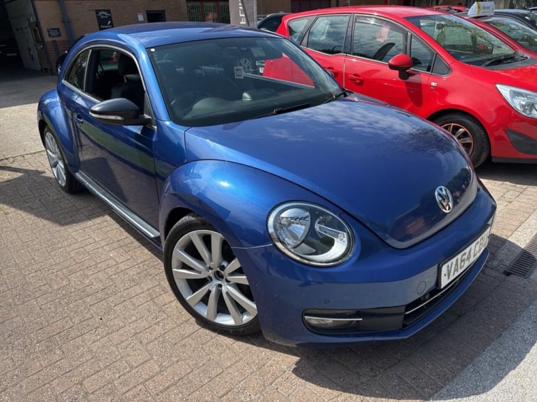 VOLKSWAGEN BEETLE