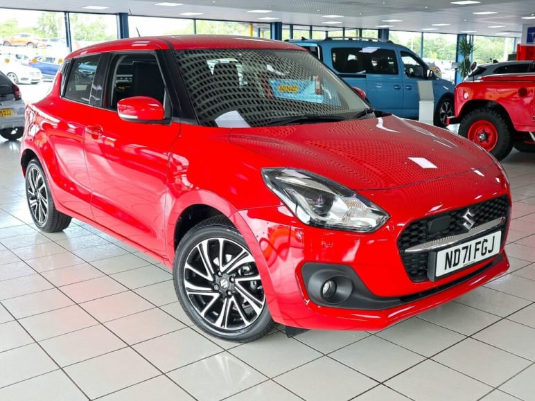 SUZUKI SWIFT