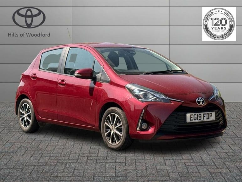 TOYOTA YARIS