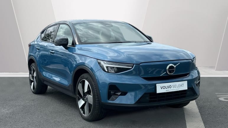VOLVO C40