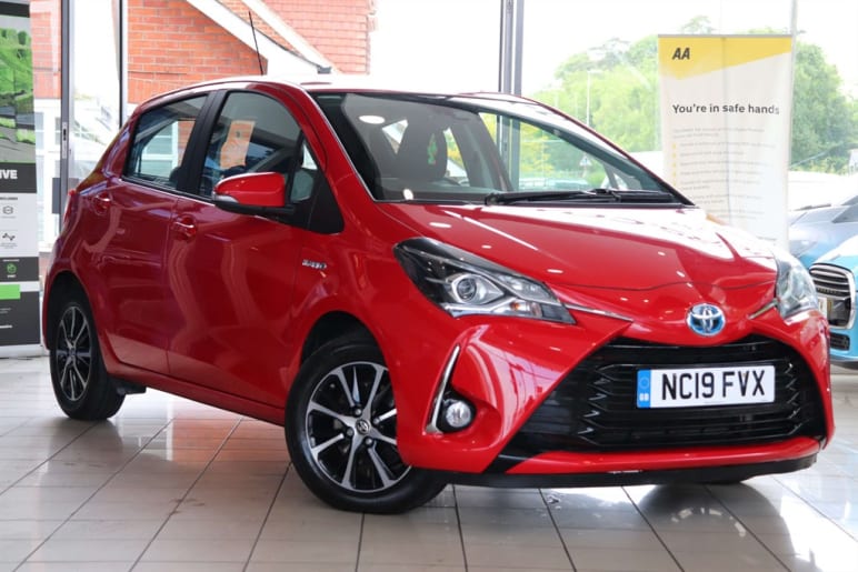 TOYOTA YARIS