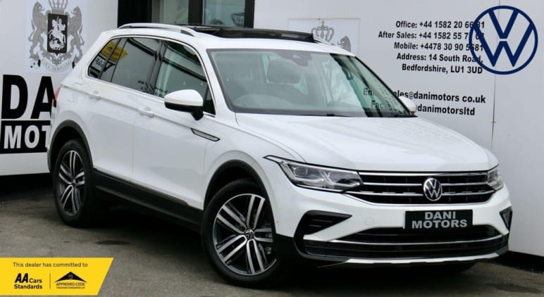 VOLKSWAGEN TIGUAN