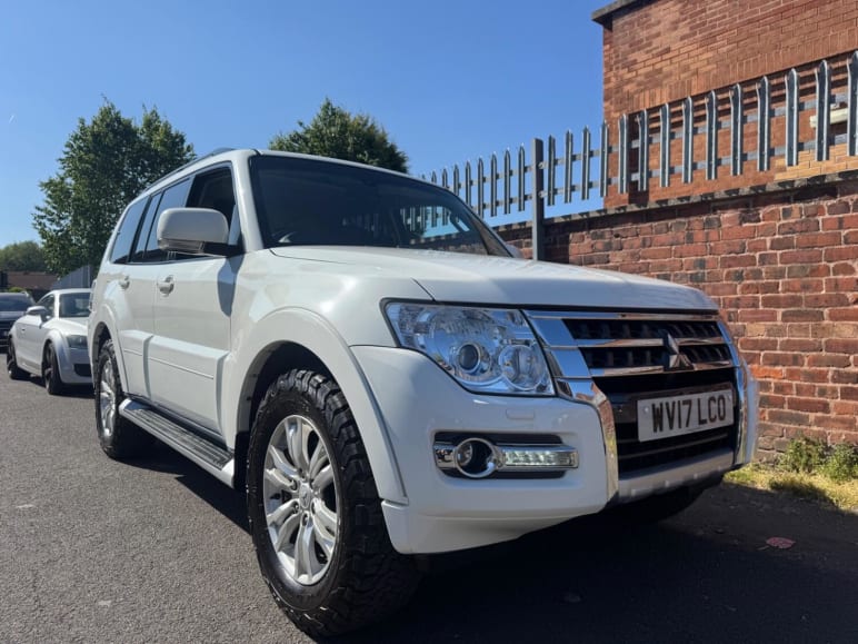 MITSUBISHI SHOGUN