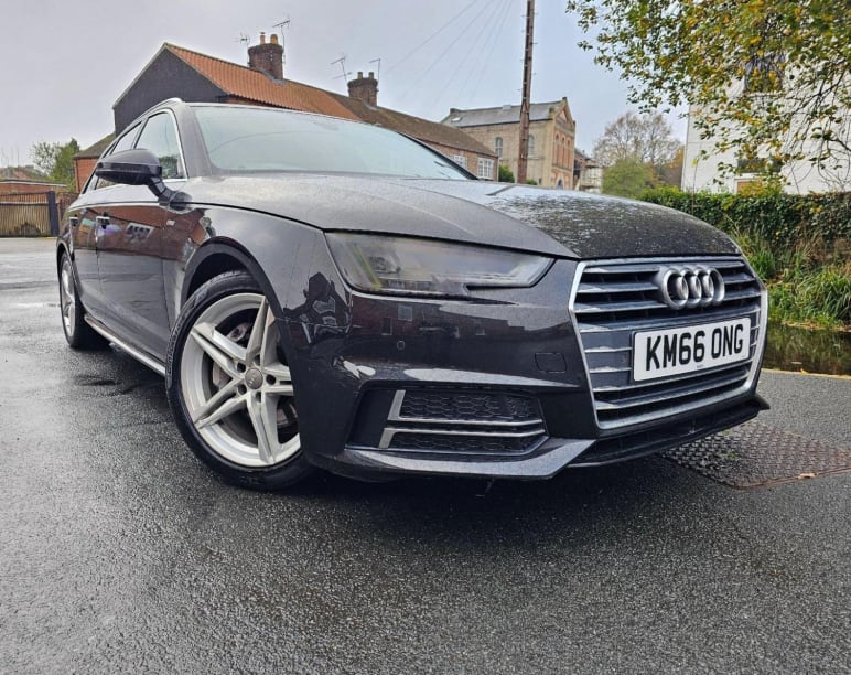 AUDI A4