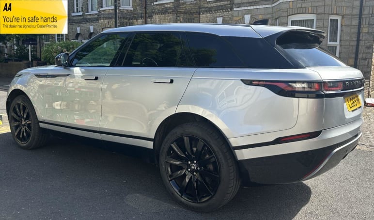LAND ROVER RANGE ROVER VELAR