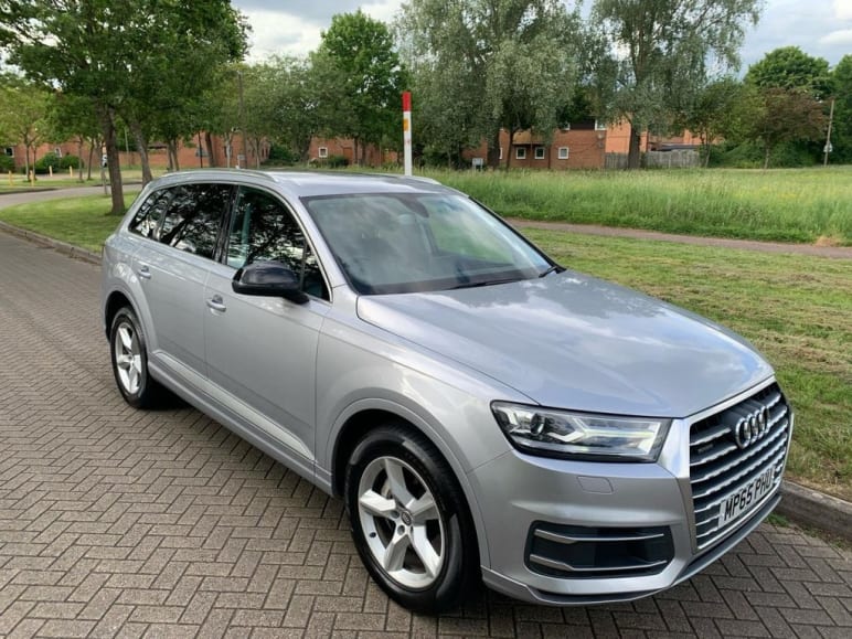 AUDI Q7