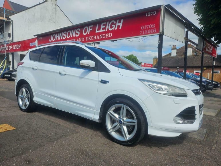 FORD KUGA