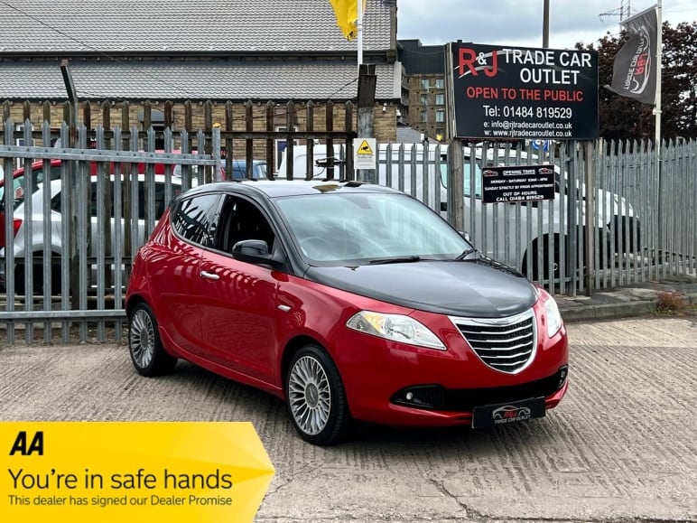 CHRYSLER YPSILON