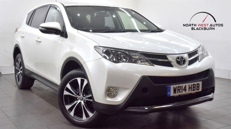 TOYOTA RAV 4