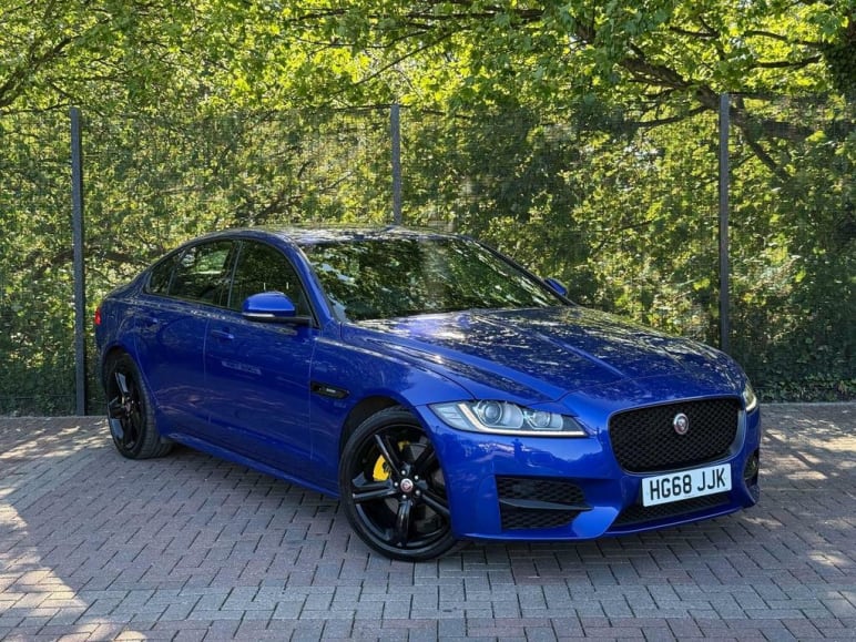 JAGUAR XF