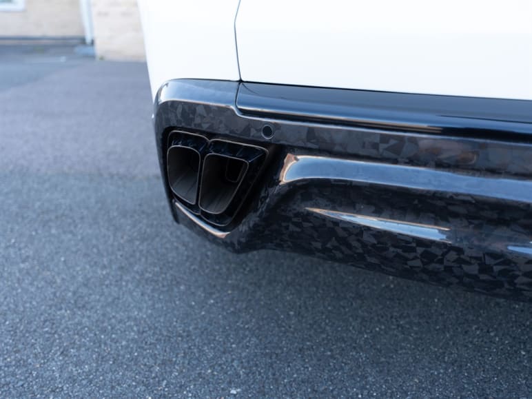 6.75 V12 SUV 5dr Petrol Auto 4WD Euro 6 (563 bhp)