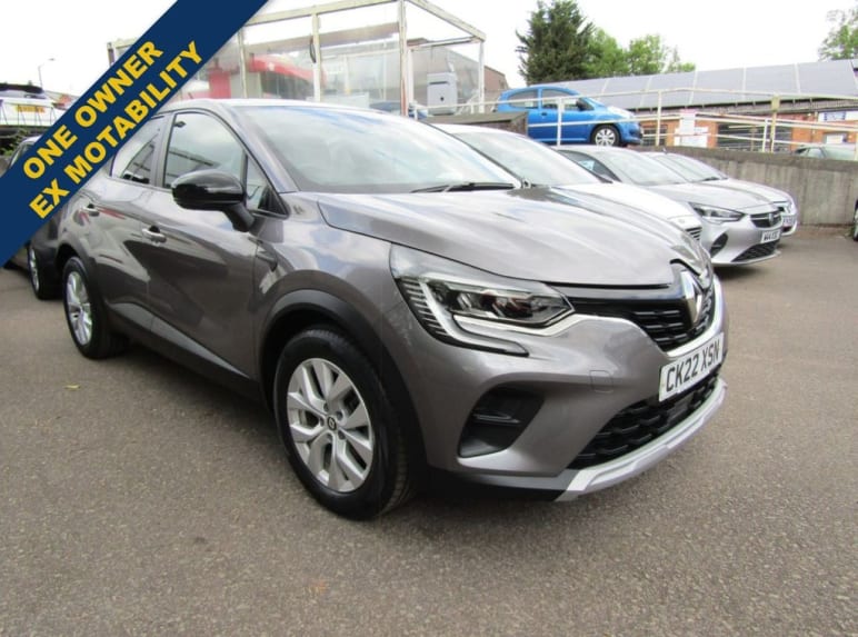 RENAULT CAPTUR