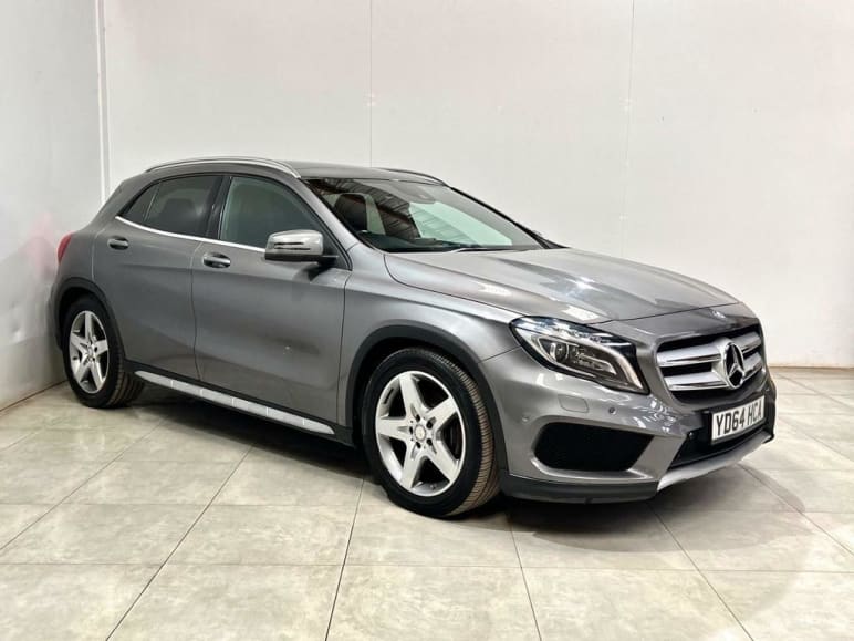 MERCEDES-BENZ GLA