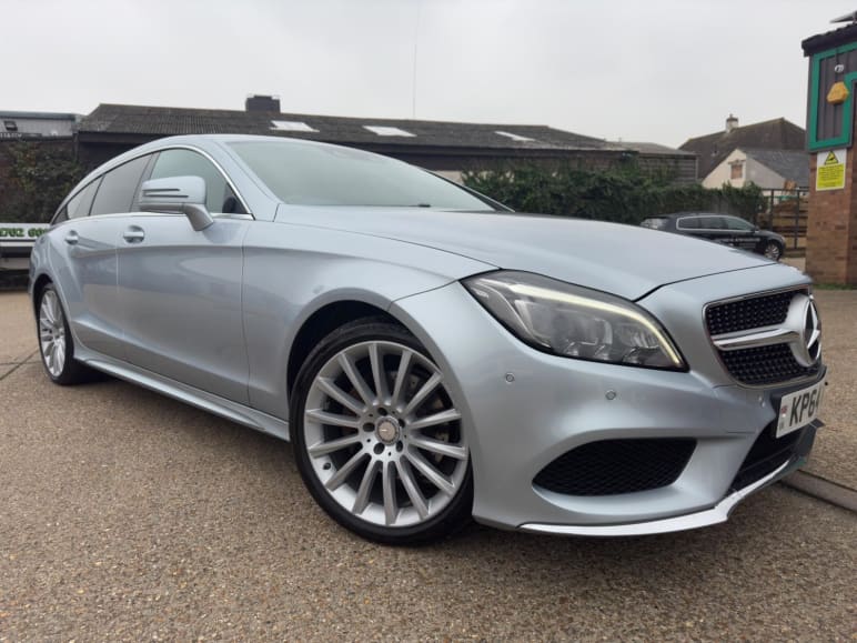 MERCEDES-BENZ CLS