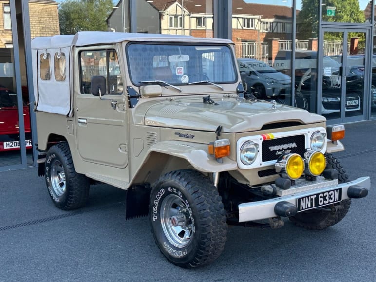 Toyota Land Cruiser
