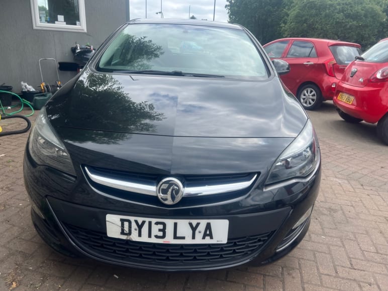 VAUXHALL ASTRA