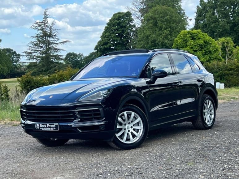 PORSCHE CAYENNE