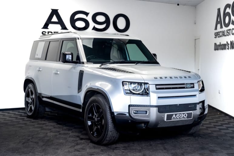 LAND ROVER DEFENDER