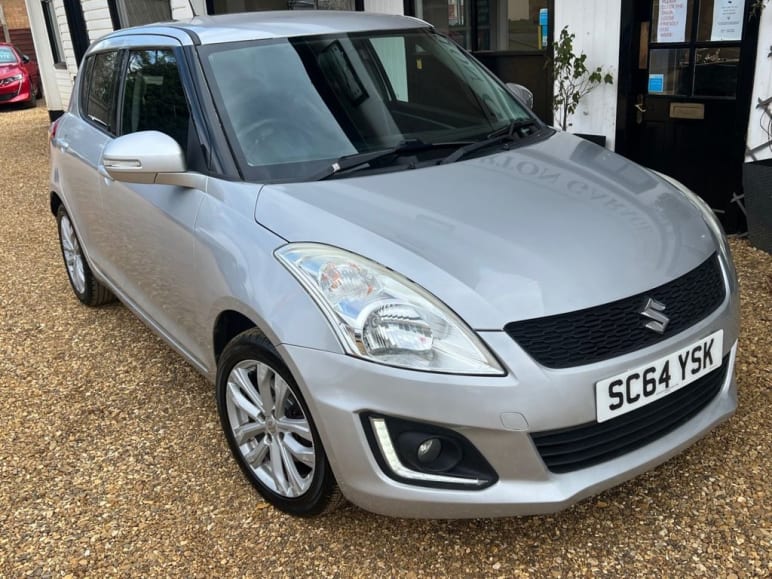 SUZUKI SWIFT