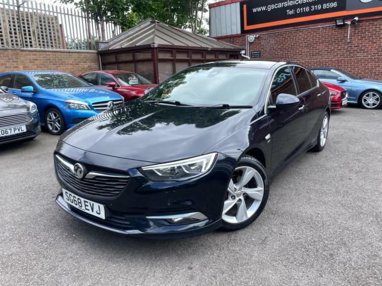 VAUXHALL INSIGNIA