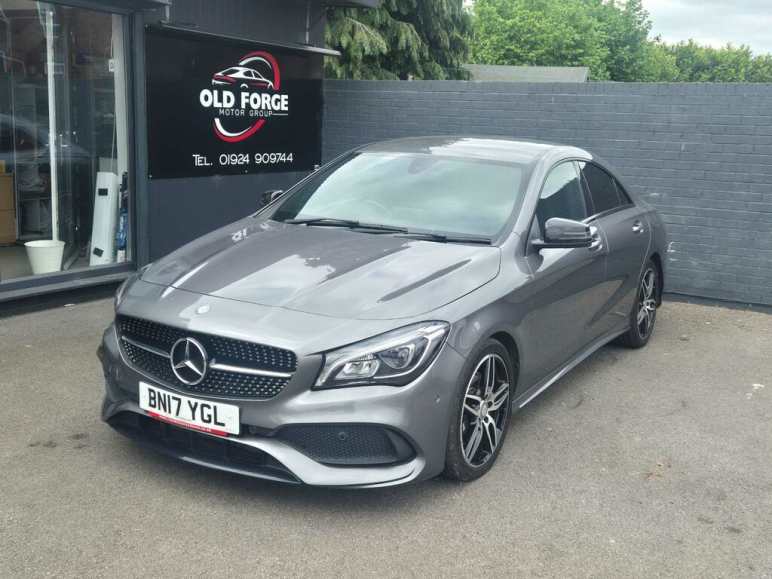 MERCEDES-BENZ CLA