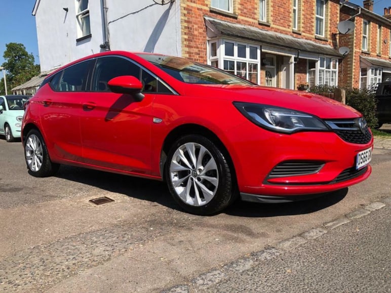 VAUXHALL ASTRA