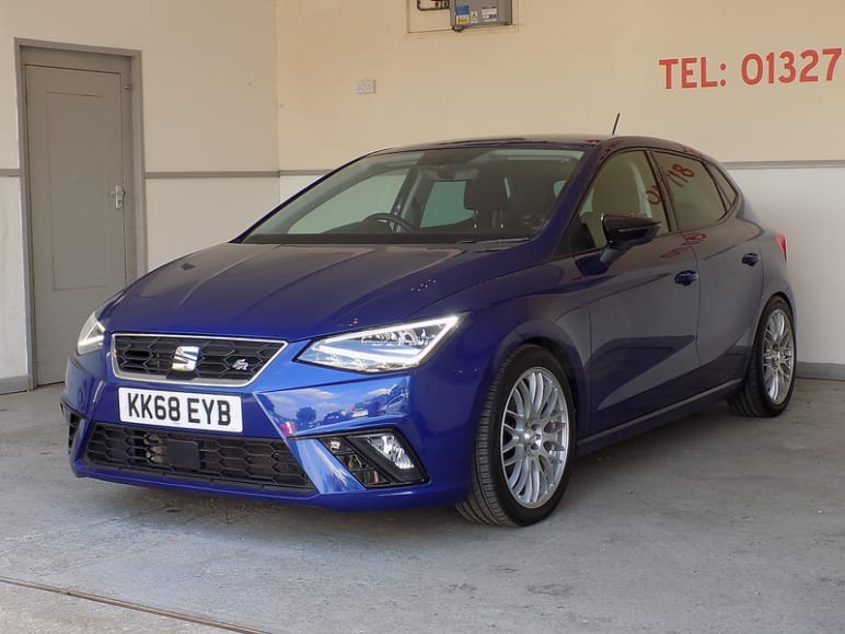 SEAT IBIZA