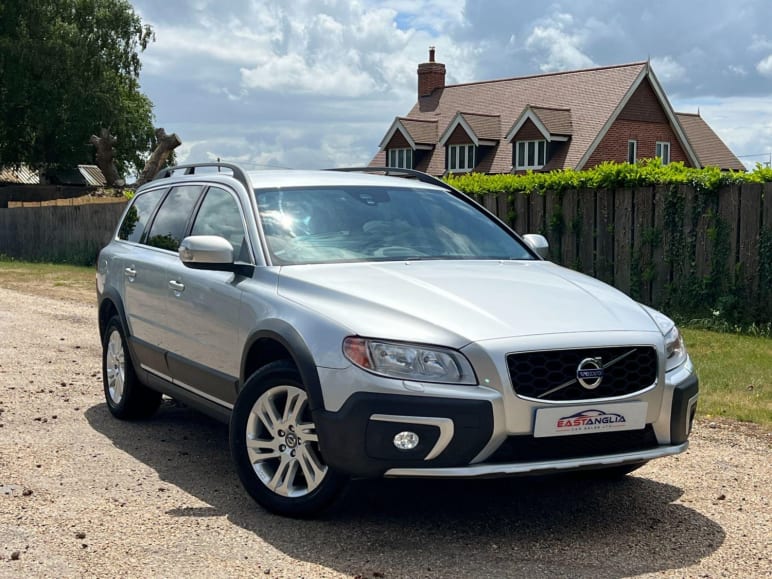 VOLVO XC70