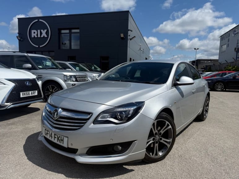 VAUXHALL INSIGNIA