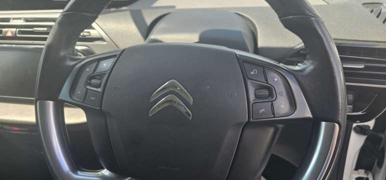 1.6 BlueHDi Touch Edition MPV 5dr Diesel Manual Euro 6 (s/s) (100 ps)