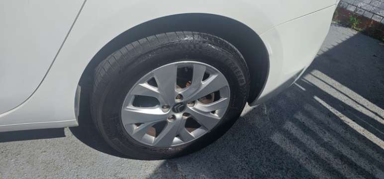 1.6 BlueHDi Touch Edition MPV 5dr Diesel Manual Euro 6 (s/s) (100 ps)