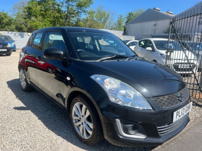 SUZUKI SWIFT
