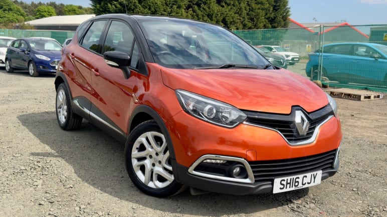 RENAULT CAPTUR