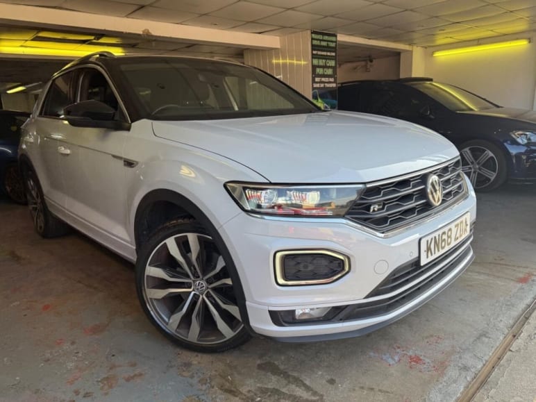 VOLKSWAGEN T-ROC