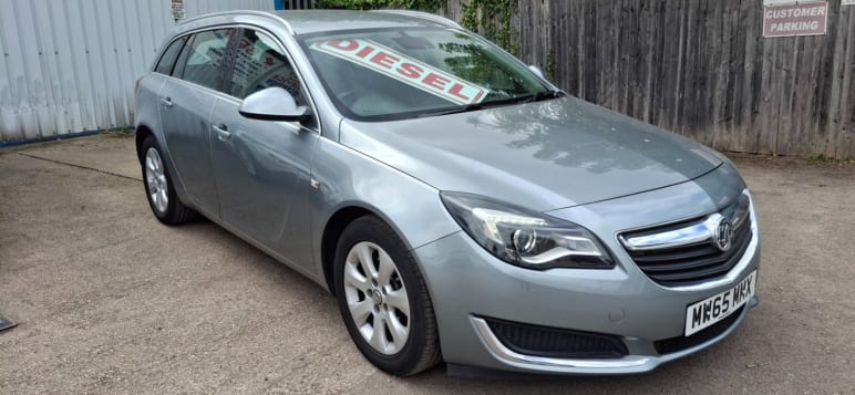 VAUXHALL INSIGNIA