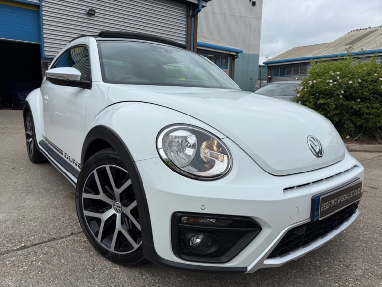 VOLKSWAGEN BEETLE