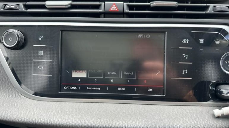 1.5 BlueHDi 130 Shine 5dr