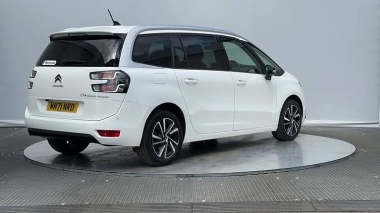 1.5 BlueHDi 130 Shine 5dr