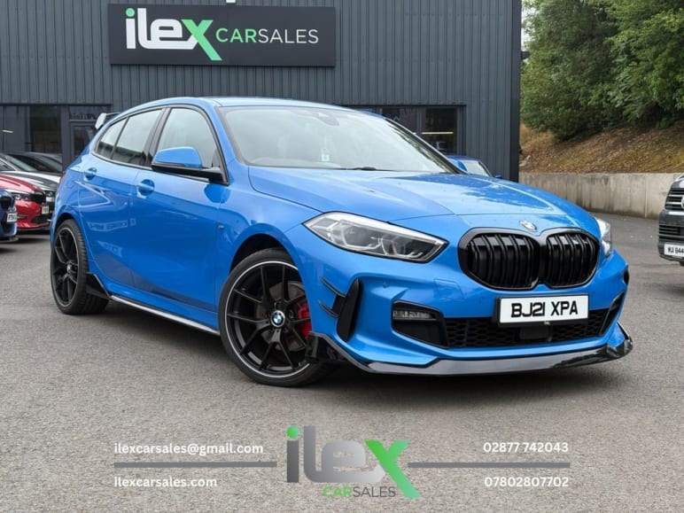 BMW 1 SERIES