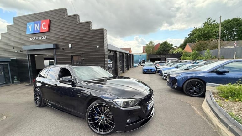 BMW 3 SERIES