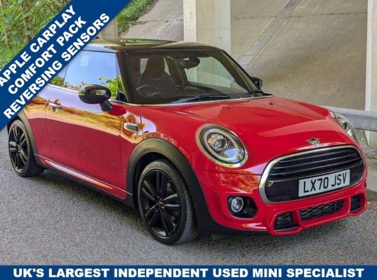 MINI HATCHBACK