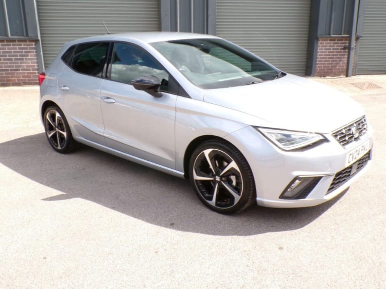SEAT IBIZA