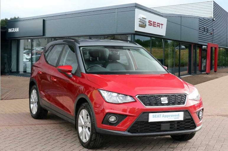 SEAT ARONA