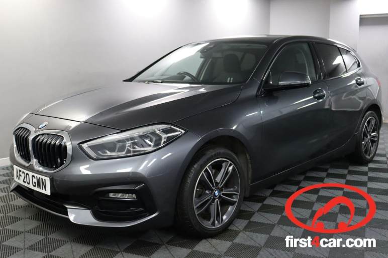 BMW 1 SERIES