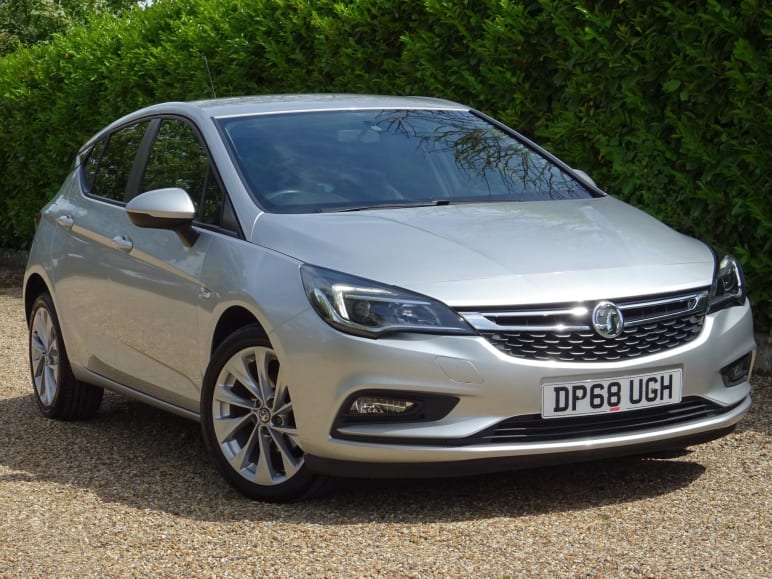 VAUXHALL ASTRA