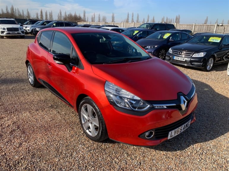 RENAULT CLIO